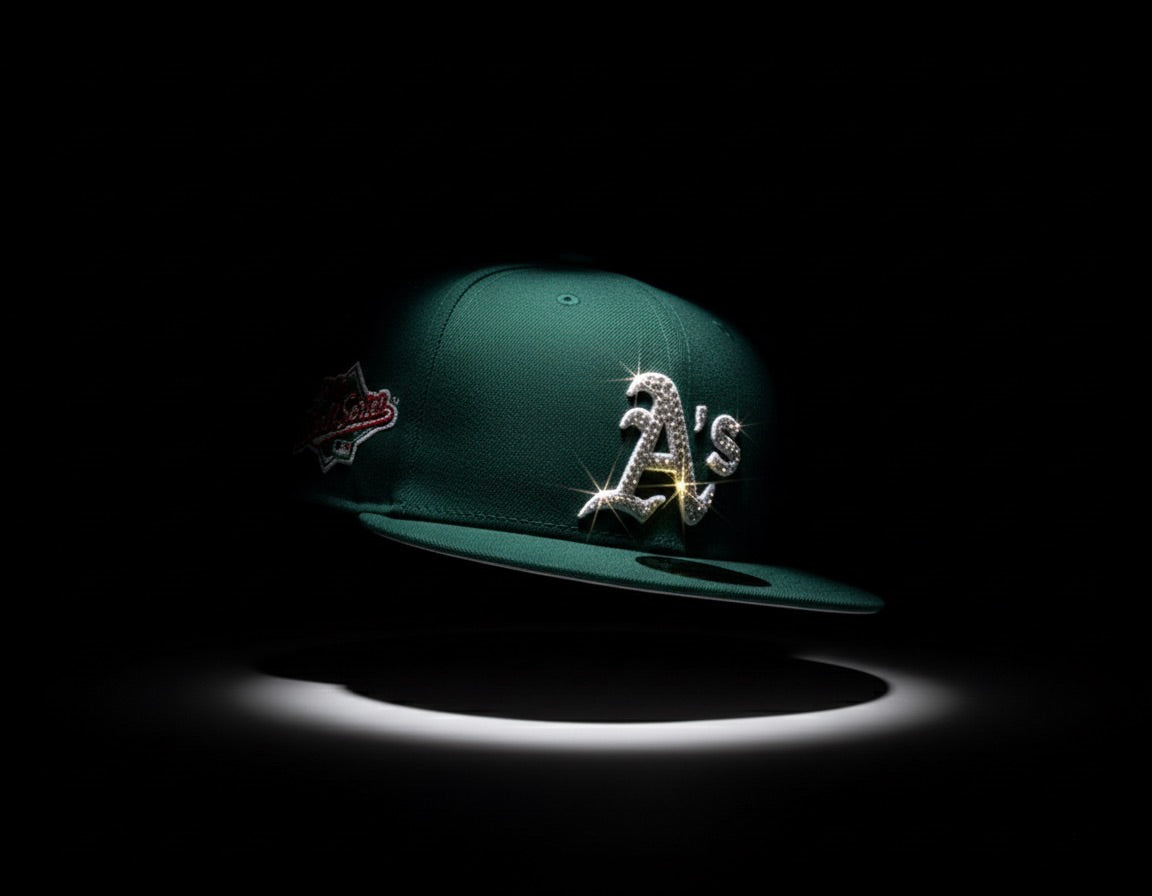 Gorra estilo New Era 59FIFTY inspirada en Oakland A’s – personalizada con strass